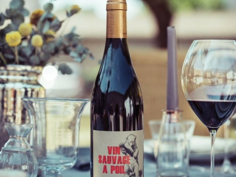 La Terriere Vin Sauvage Table